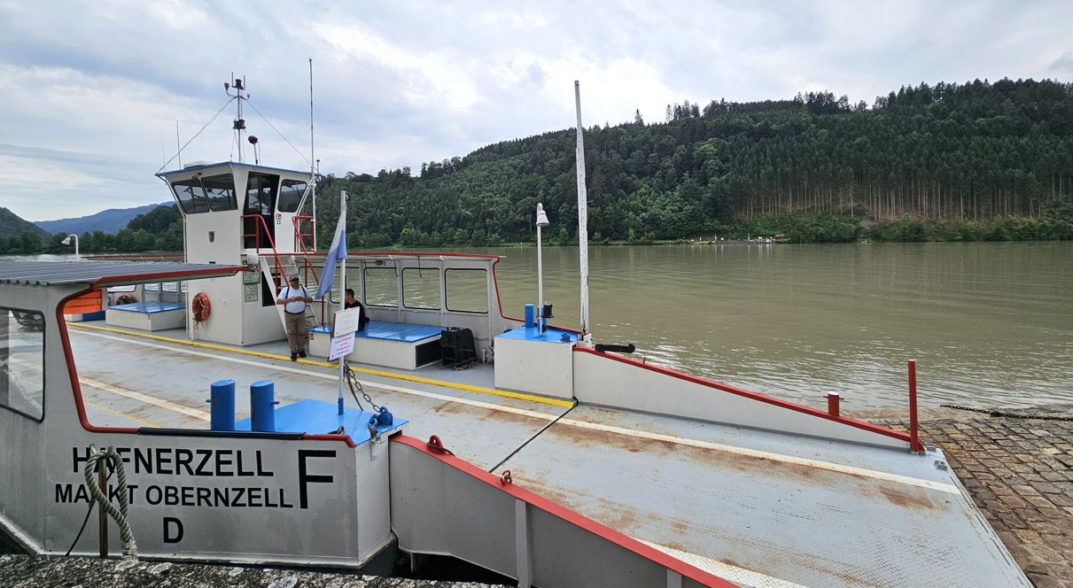 FähreObernzell